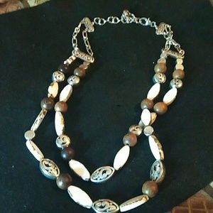 💥Beautiful Brighton beaded necklace